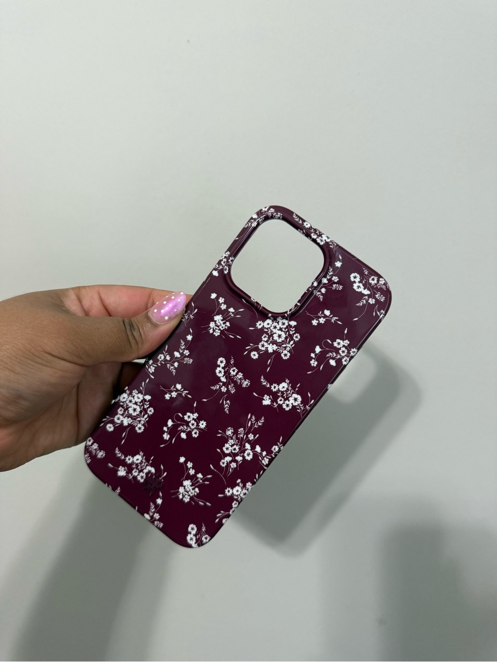 Velvet Caviar Floral Protective Phone Case for iPhone 16 Pro Max - MagSafe